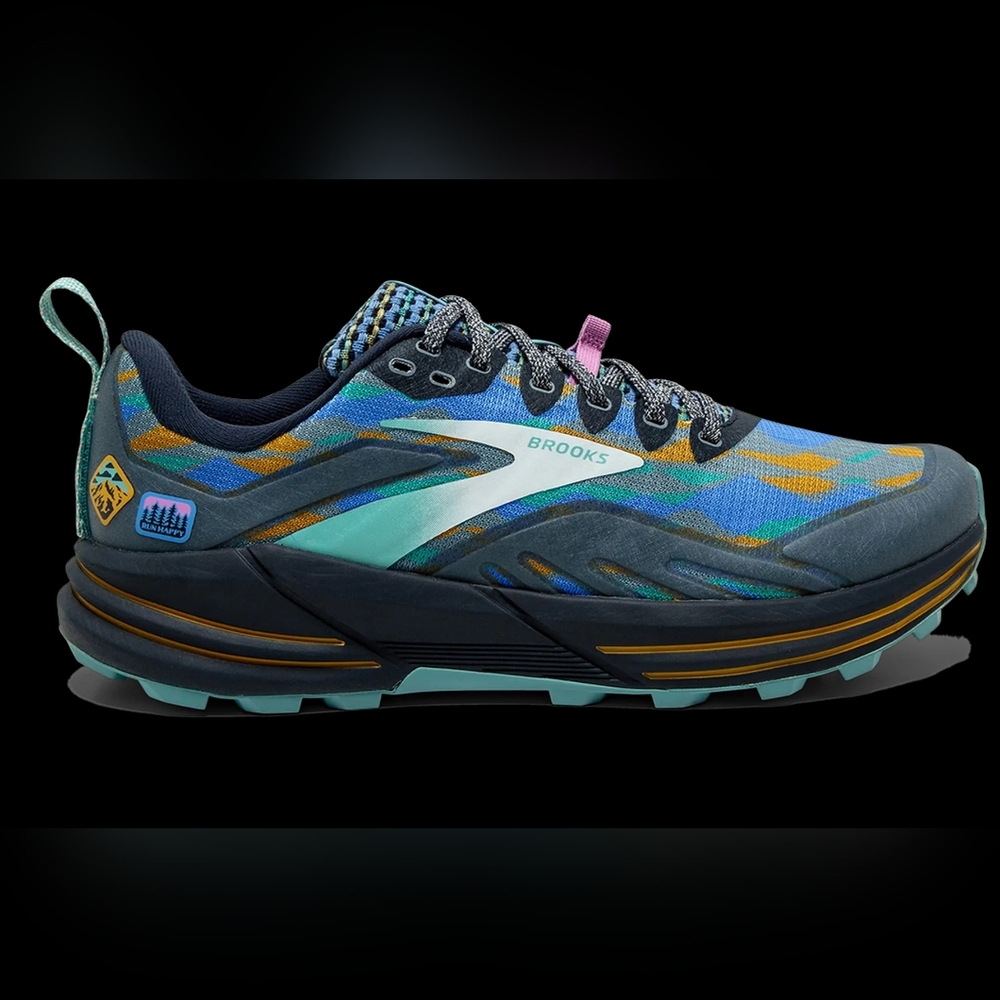 Brooks Women's Multicolor Athletic Shoes